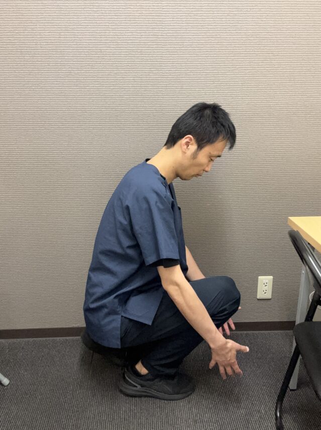 すべり症で痛みを出さないためのものの持ち方