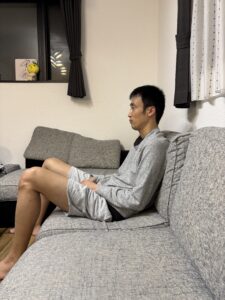 ② 前かがみ姿勢での作業（掃除・料理・洗顔など）